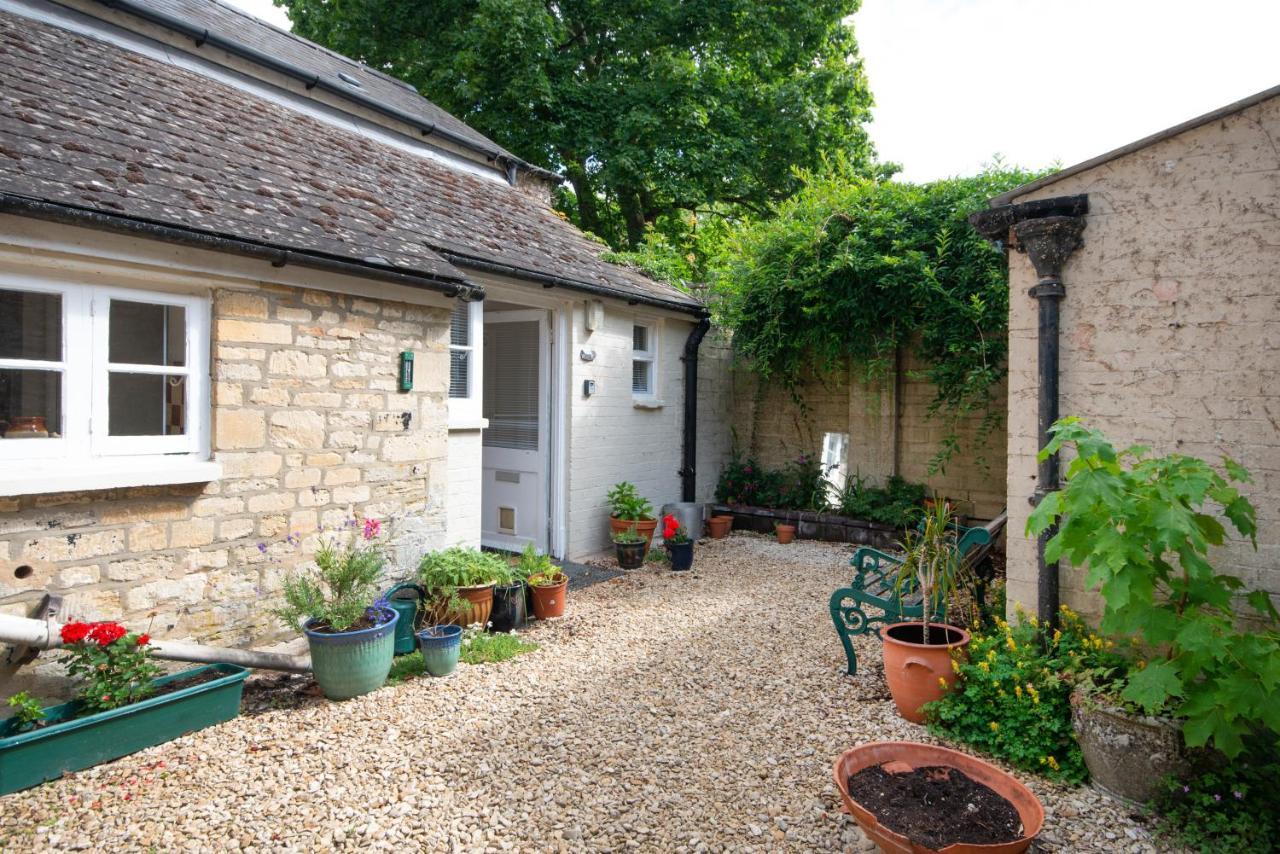 The Courtyard Cirencester Exteriér fotografie